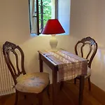 Aux Deux Lys 3*