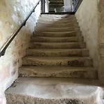 Aux Deux Lys Plazac