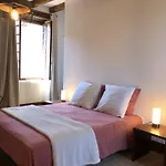 Aux Deux Lys