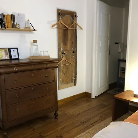 B&B Aux Deux Lys Plazac